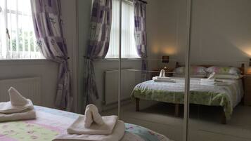 Apartment | 2 Schlafzimmer, Schreibtisch, Bügeleisen/Bügelbrett, kostenloses WLAN