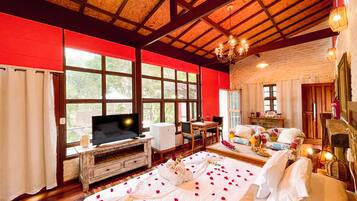 Literie de qualité supérieure, minibar, bureau, rideaux occultants