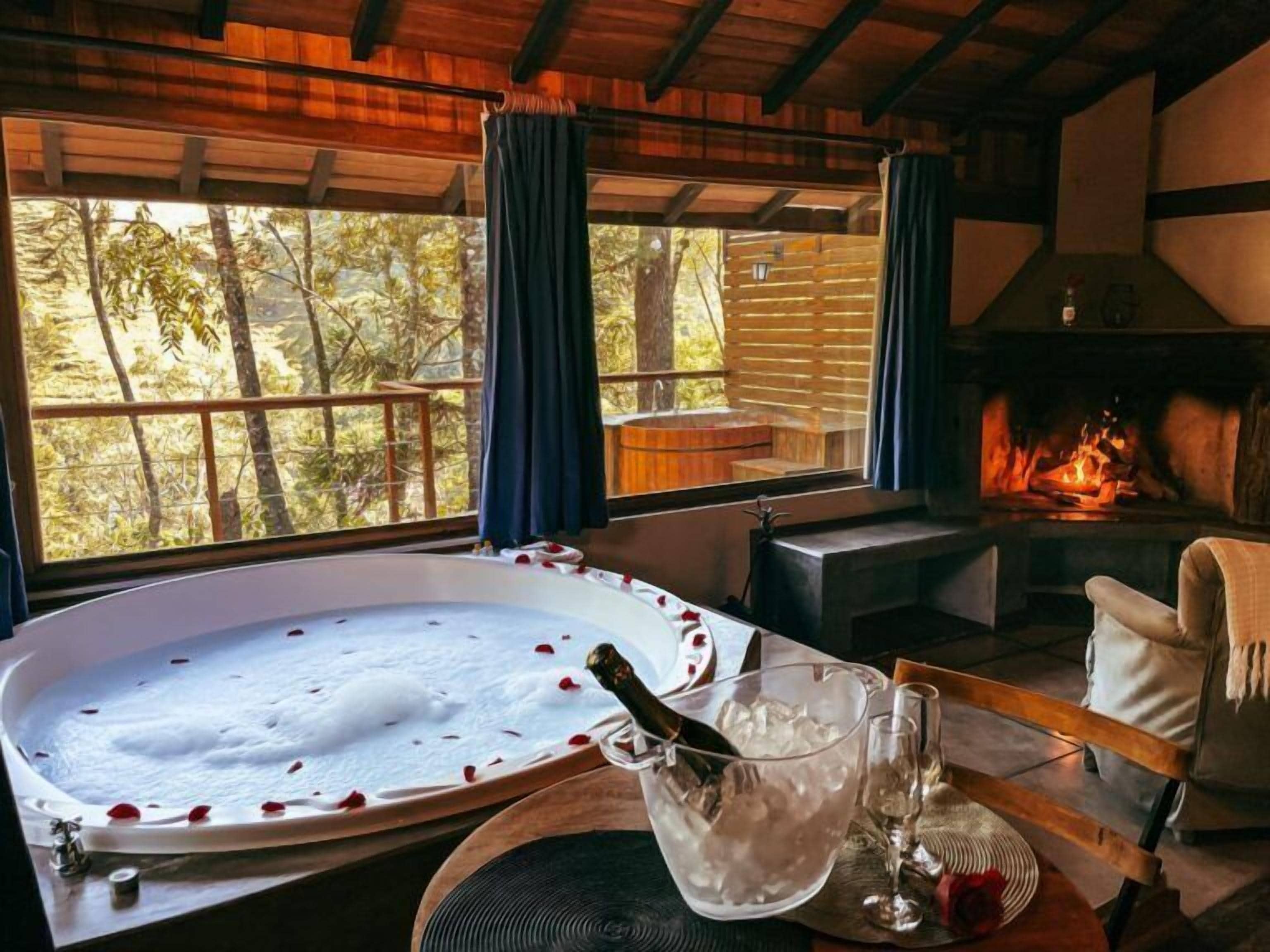 Luxury Chalet | Premium bedding, minibar, desk, blackout drapes