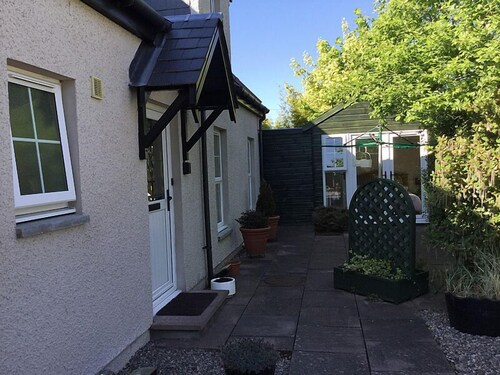 Inverness Apartments - New Cottage