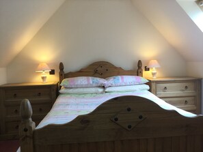 아파트 | 다리미/다리미판, 무료 WiFi, 침대 시트