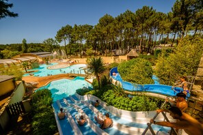 Seasonal outdoor pool - Camping Le Fort Espagnol (Crach)