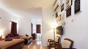 Familien-Doppelzimmer, 3 Schlafzimmer, Nichtraucher | Zimmerausstattung