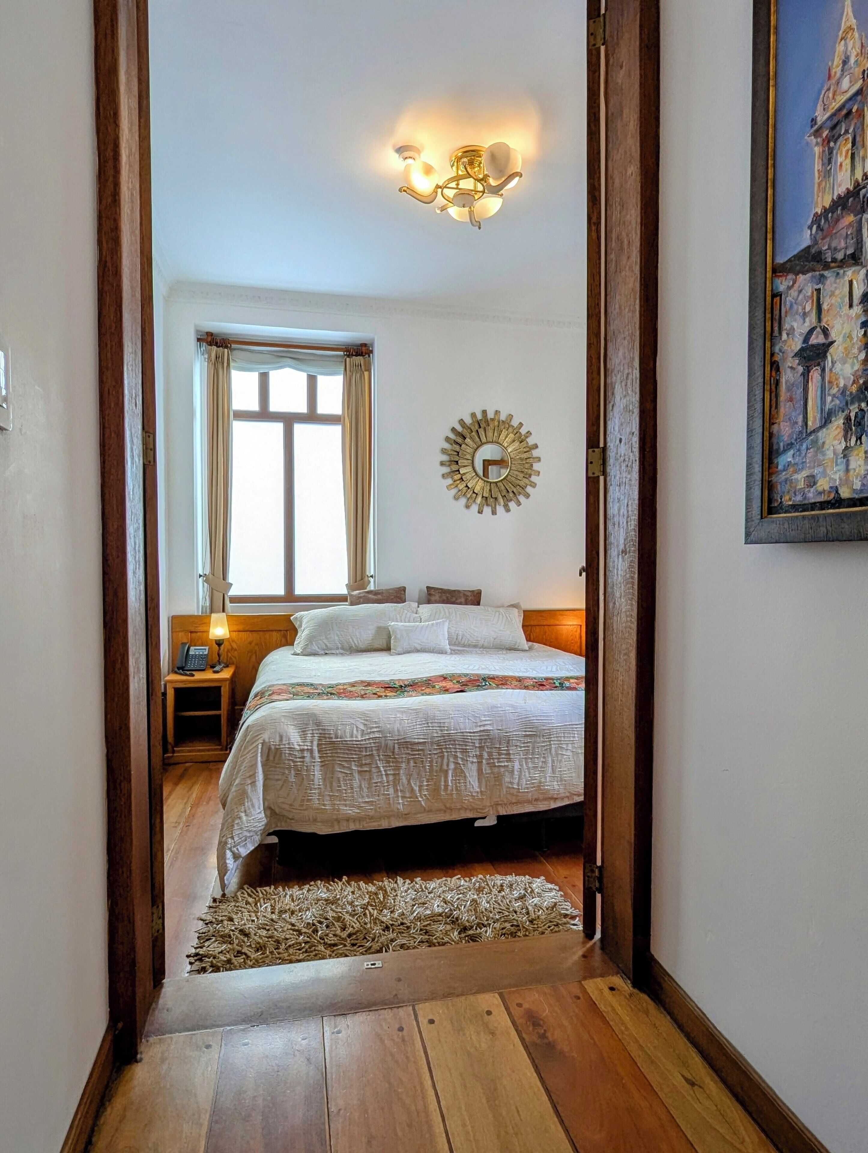 Suite Design, vue sur le jardin | Accès au Wi-Fi (inclus), décor unique, ameublement unique