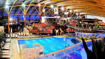 Indoor pool, outdoor pool