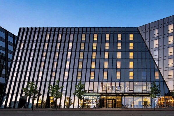 Exterior - Courtyard by Marriott Vilnius City Center (Vilnius)