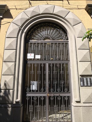 Entrée de l’hébergement