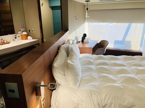 Literie de qualité supérieure, coffres-forts dans les chambres, bureau