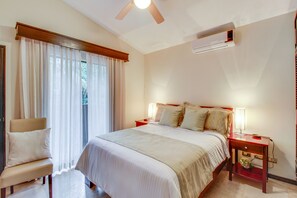 Exclusive Apartment, 2 Bedrooms, Non Smoking | 2 bedrooms, desk, free WiFi - The Cove 8 at Playa Ocotal (Sardinal)