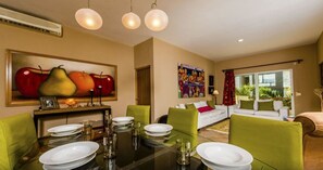 2 bedrooms, in-room safe, desk, iron/ironing board - Las Olas family Townhome Apartments (Playa del Carmen)