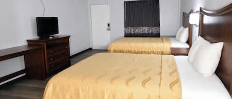 Rom, 2 queensize-senger, ikke-røyk | Minibar, skrivebord, strykejern/-brett og wi-fi (inkludert)