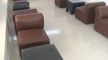 منطقة الجلوس في الردهة