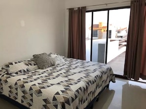 Family Townhome, 3 Bedrooms | 1 bedroom, iron/ironing board, free WiFi - Casa Sel (Mazatlán)