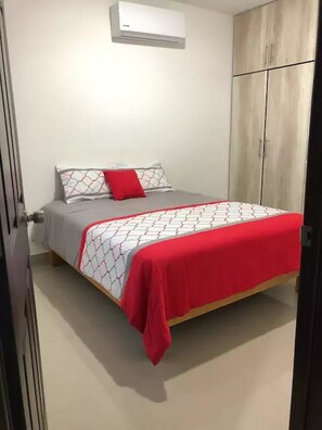 Casa de ciudad familiar, 3 habitaciones | 3 habitaciones, tabla de planchar con plancha y wifi gratis 