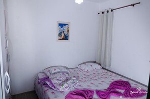 Quarto 06 | Free WiFi, bed sheets - Happy Seagull (Arraial do Cabo)