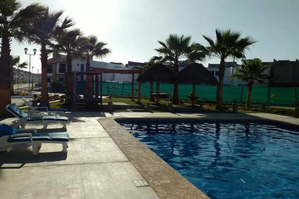 Outdoor pool, pool loungers
