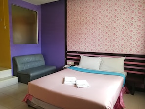 Standard Double Room | Free WiFi