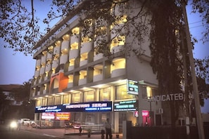 Exterior - Hotel Madhuvan Serai (Udupi)
