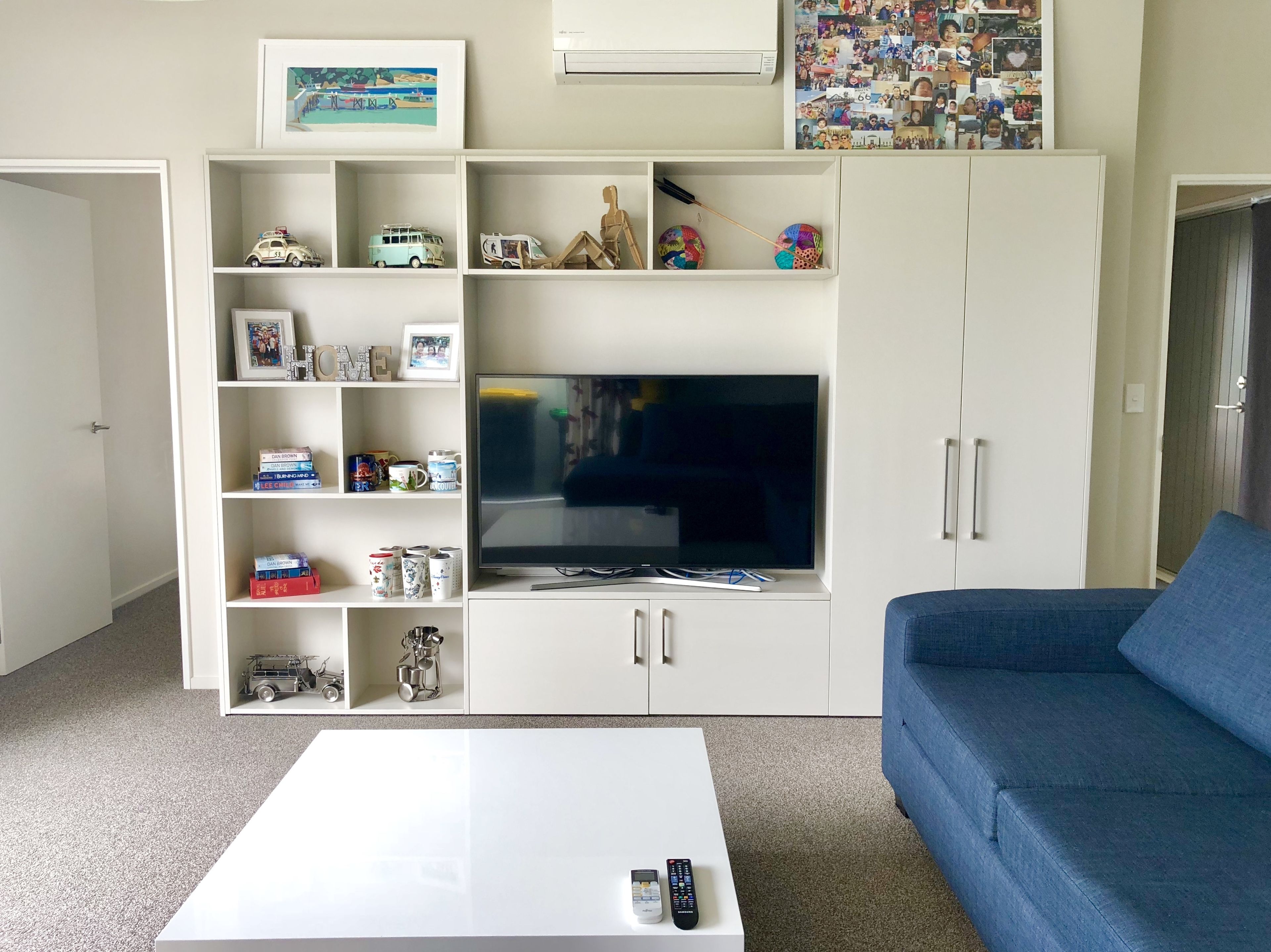 Nhà liên kế, 2 phòng ngủ, bếp | Khu phòng khách | Smart TV, Netflix 