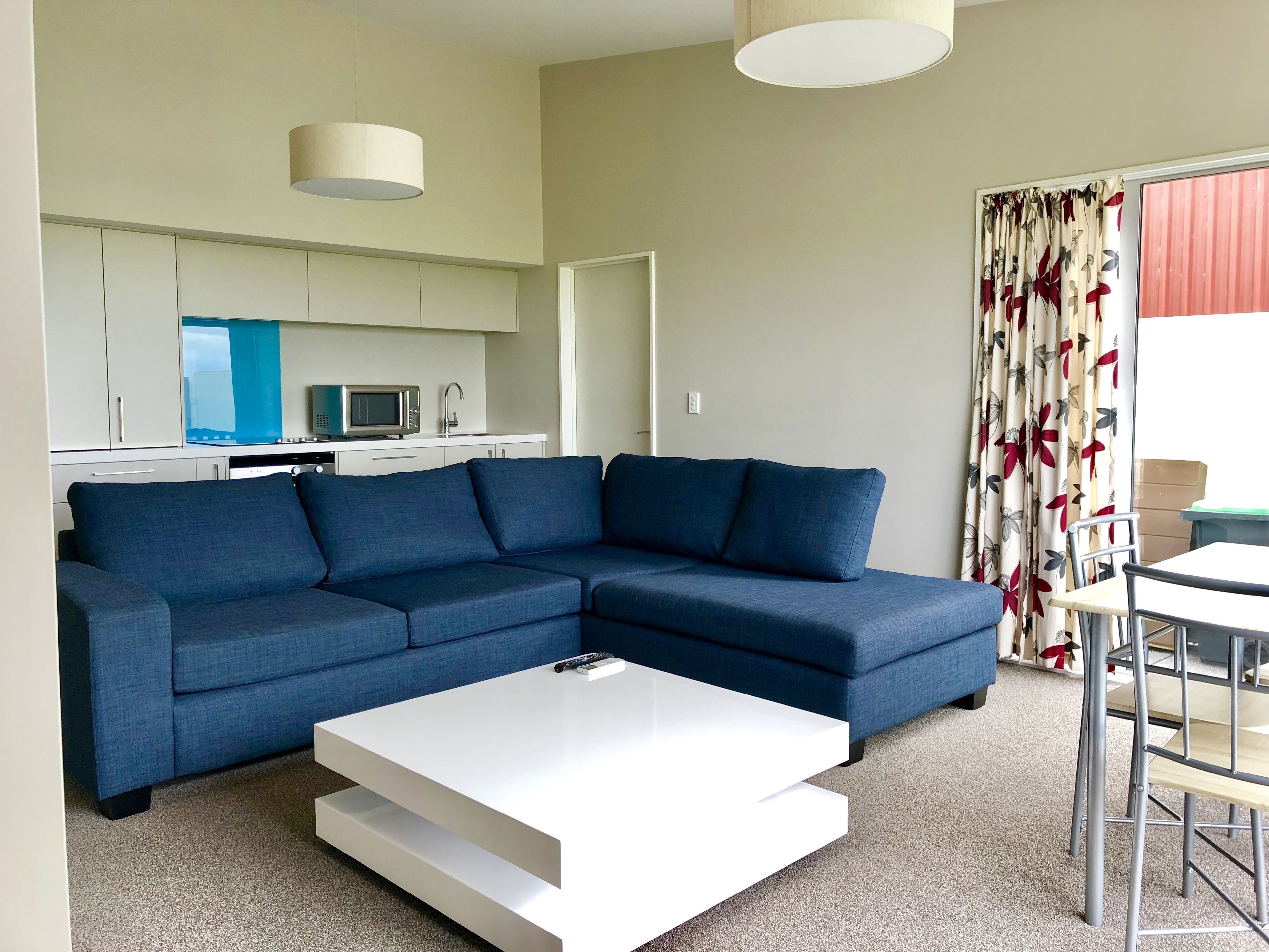 Townhome, 2 Bedrooms, Kitchen | Living area | Smart TV, Netflix