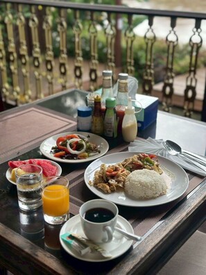 Bao gồm bữa sáng nấu theo yêu cầu hàng ngày 