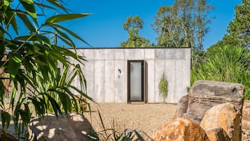 Khuôn viên nơi lưu trú