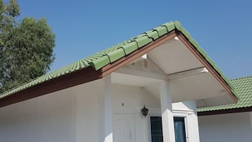 Standard Double Room | Free WiFi
