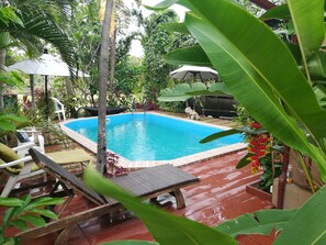 Outdoor pool, sun loungers