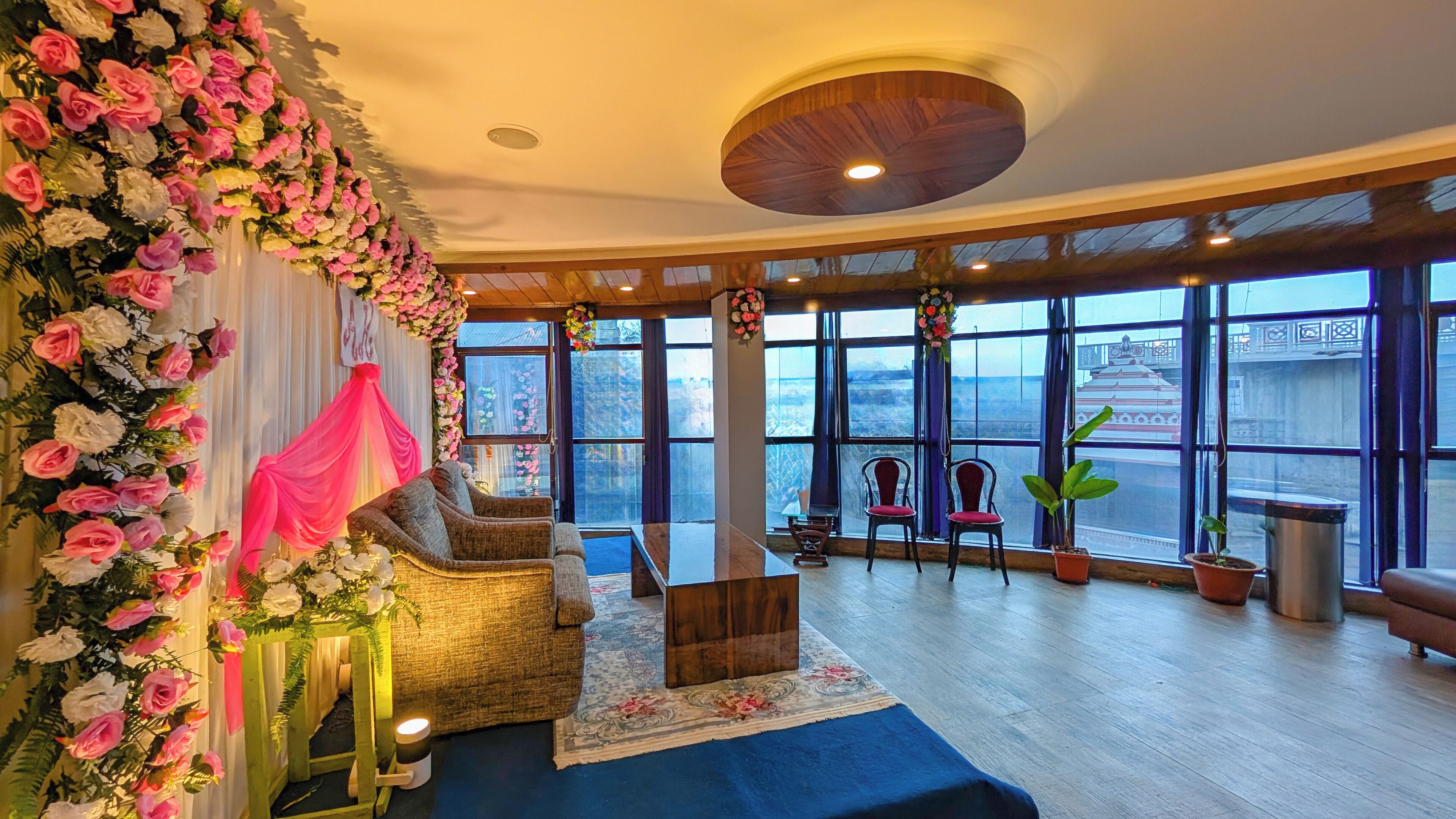 Banquet hall