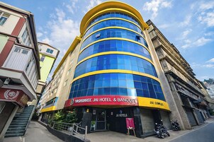 Kiến trúc tòa nhà