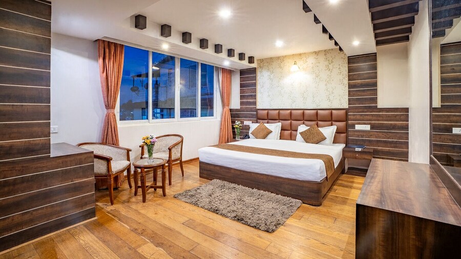 Yashshree Jai Hotel & Banquet