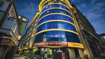 Fachada de la propiedad