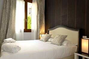 Ropa de cama hipoalergénica, edredones de plumas, caja fuerte