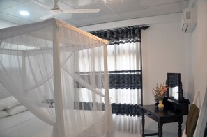 Deluxe Double Room, 1 Double Bed, Private Bathroom