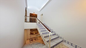 Deluxe Villa, 3 Bedrooms, Private Pool | Living area | 32-inch flat-screen TV with satellite channels, TV - Villa Hanen (Hammamet)