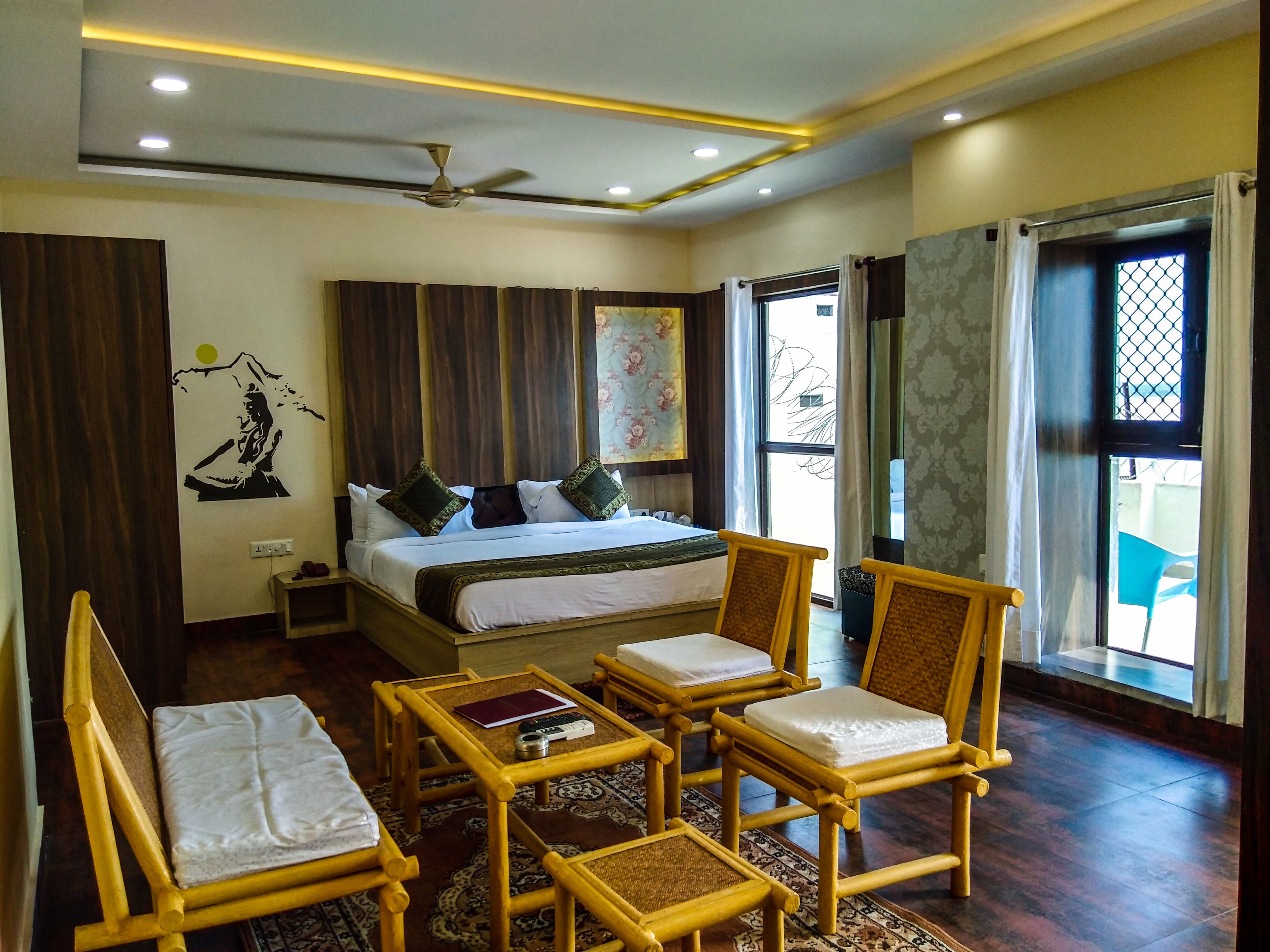 kailash suite (river view) | 1 bedroom, iron/ironing board, free wifi, bed sheets