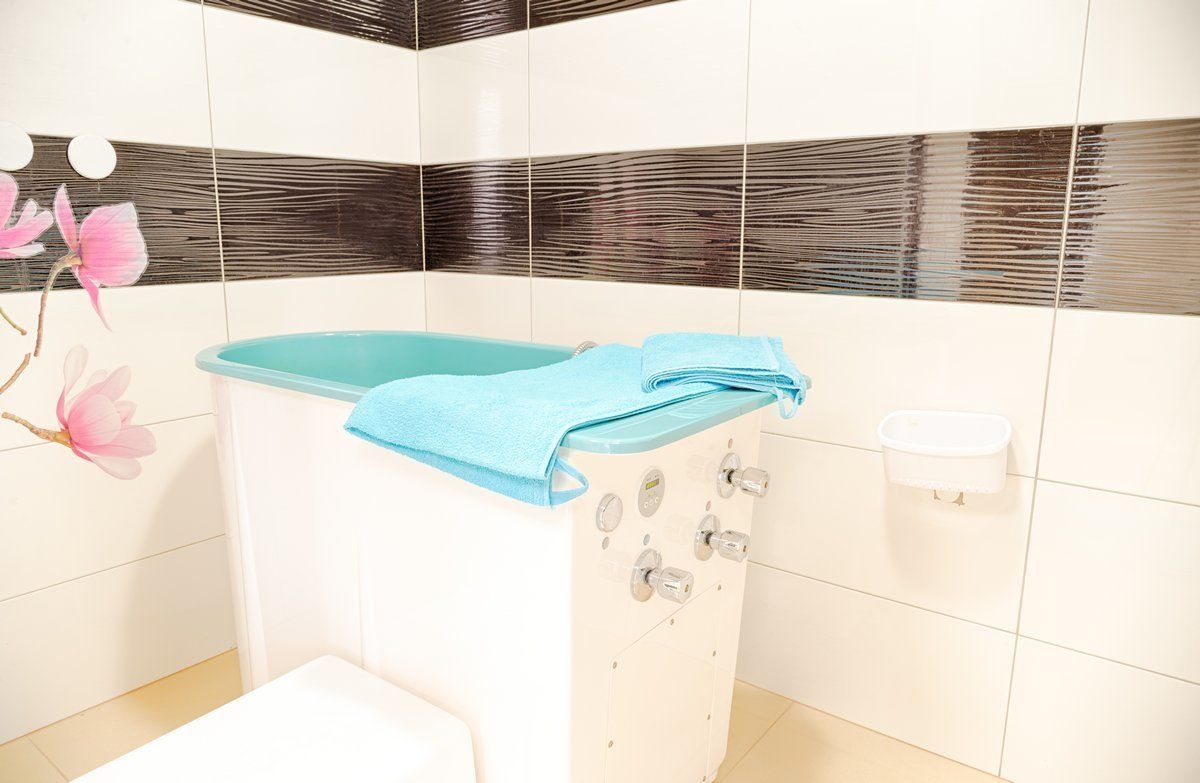 body treatments, hot stone massages, sports massages, body scrubs