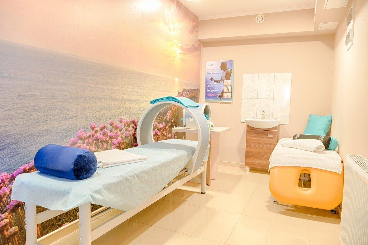 body treatments, hot stone massages, sports massages, body scrubs