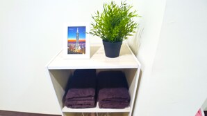 Apartemen Standar, 1 kamar tidur, Bebas Asap Rokok | Fasilitas kamar mandi | Shower, perlengkapan mandi gratis, pengering rambut, dan sandal