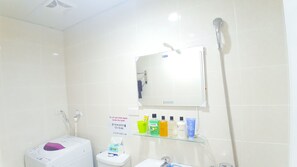 Standard Apartment, 1 Bedroom, Non Smoking | Bathroom | Shower, free toiletries, hair dryer, slippers - Ximen Comfortable Studio (Taipei)