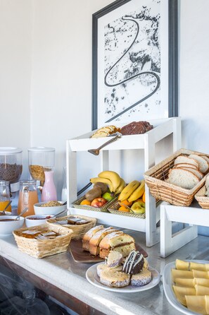 Desayuno buffet incluido todos los días