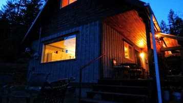 Front of property - evening/night