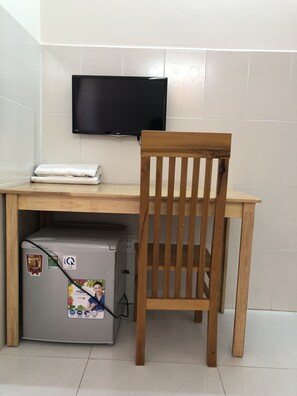 Mini fridge - Saigon River Hotel (Ho Chi Minh City)