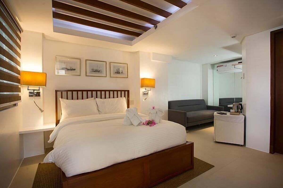 Kamar Double Deluks, pemandangan kolam renang (3rd Floor) | Fasilitas kamar