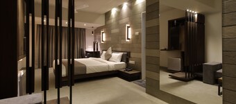 Hotel Carrefour