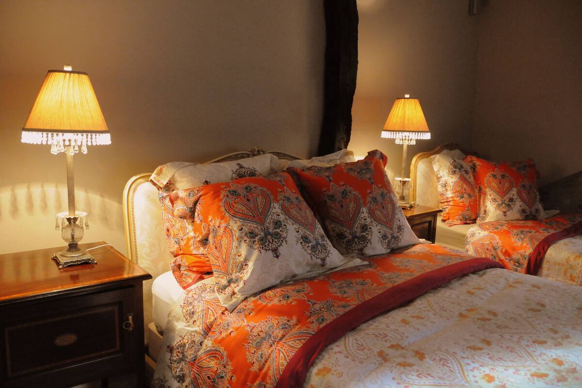 Triple Room (Suite Superieure Triple) | Premium bedding, in-room safe, individually decorated, soundproofing