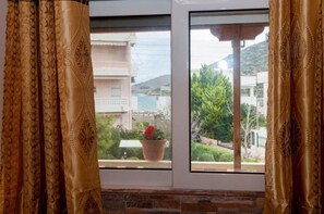 Apartment, Sea View | Living area - 4 Seasons Beach Suites near Airport (Markopoulo Mesogaias)