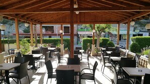 Bar (on property) - Golden Days (Rhodes)