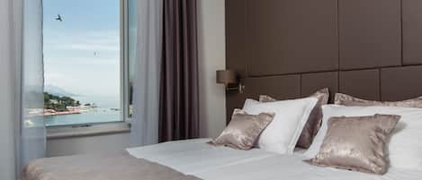 Luxury Double or Twin Room, Private Bathroom, Beach View 2 | Beach/ocean view
