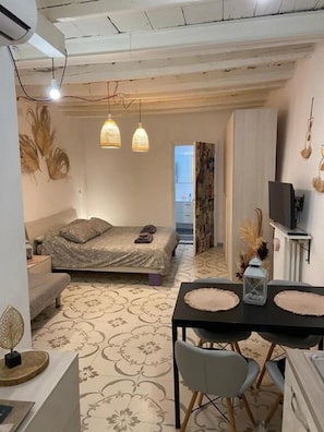 Apartment, 1 Bedroom, Annex Building | Living area | Flat-screen TV